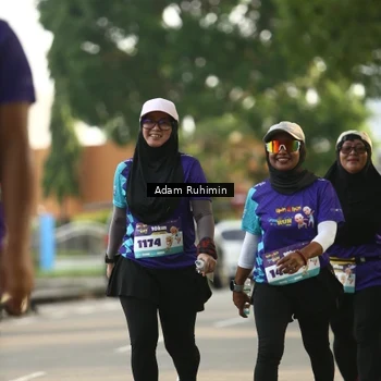Runner Photo 8196642