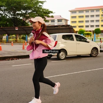Runner Photo 8196643