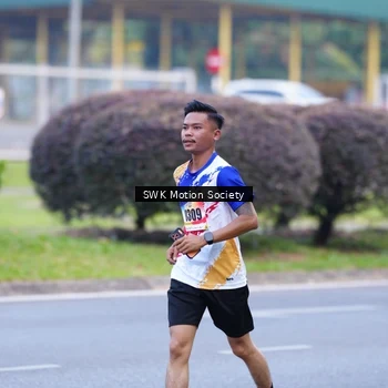 Runner Photo 8196653