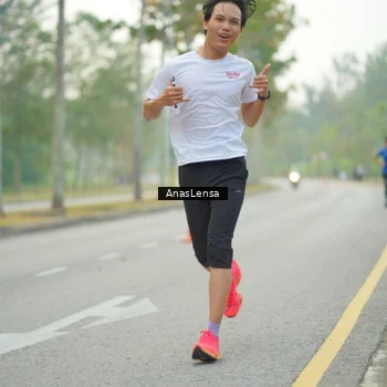 Runner Photo 8196677