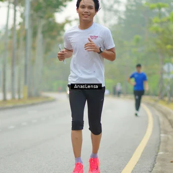 Runner Photo 8196679