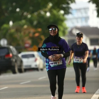 Runner Photo 8196680