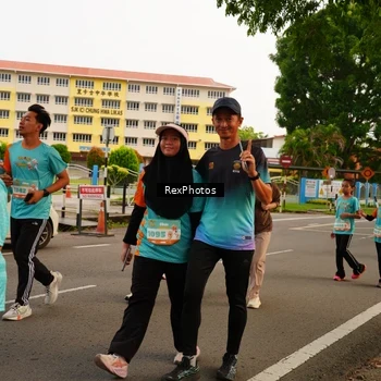 Runner Photo 8196698