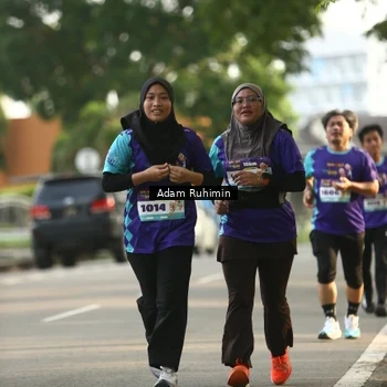 Runner Photo 8196710