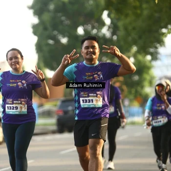 Runner Photo 8196716