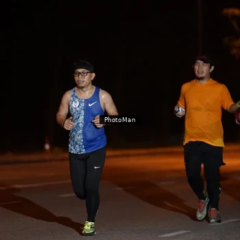 Runner Photo 8196723