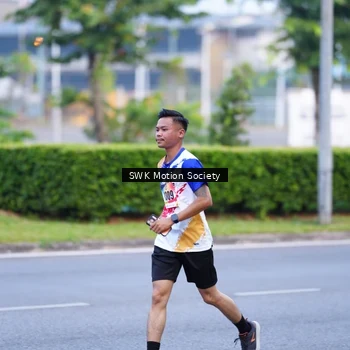 Runner Photo 8196732