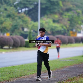 Runner Photo 8196735