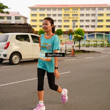 Runner Photo 8196755