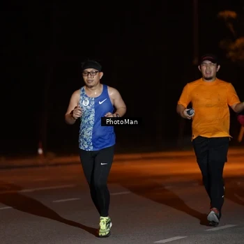 Runner Photo 8196761