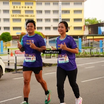 Runner Photo 8196789