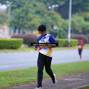 Runner Photo 8196806