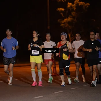 Runner Photo 8196881