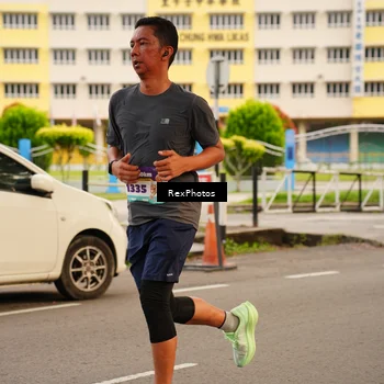 Runner Photo 8196898