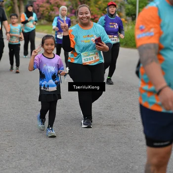 Runner Photo 8197103