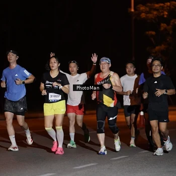 Runner Photo 8197238