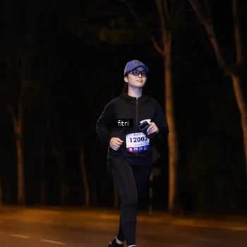 Runner Photo 8197340