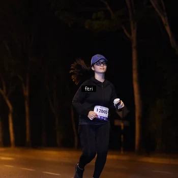 Runner Photo 8197355