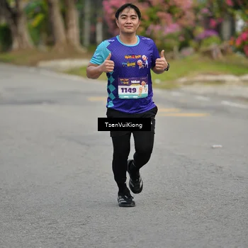 Runner Photo 8197606