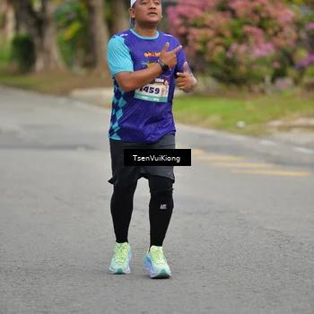 Runner Photo 8197680