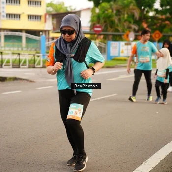 Runner Photo 8197915