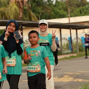 Runner Photo 8198001