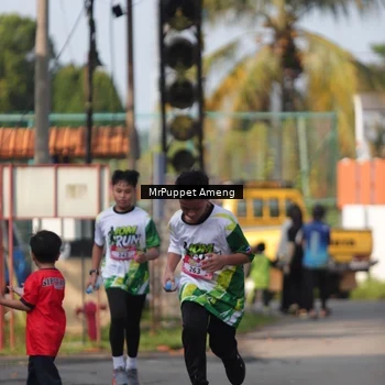 Runner Photo 8198059
