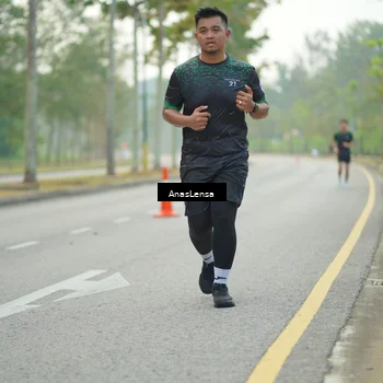 Runner Photo 8198140
