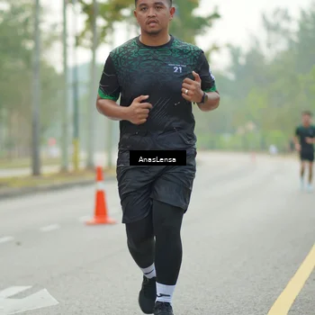 Runner Photo 8198142