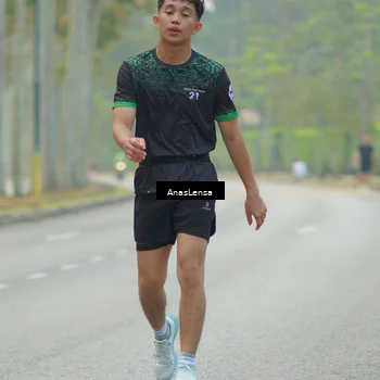 Runner Photo 8198302