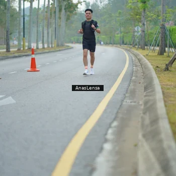Runner Photo 8198609