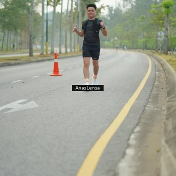 Runner Photo 8198630