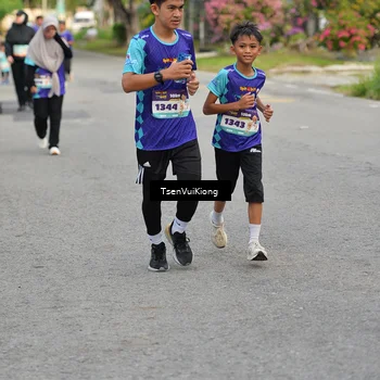 Runner Photo 8198796