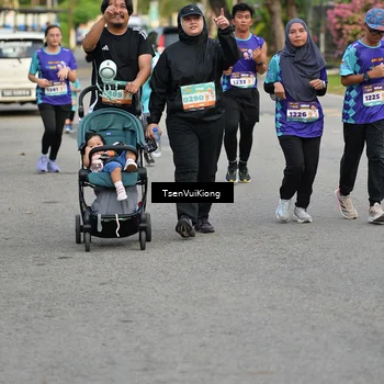 Runner Photo 8198837