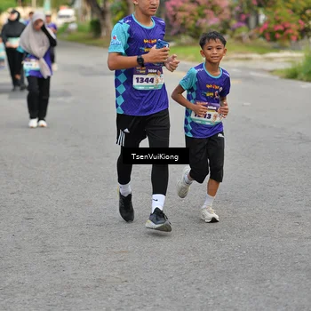 Runner Photo 8198843