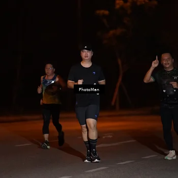 Runner Photo 8198905