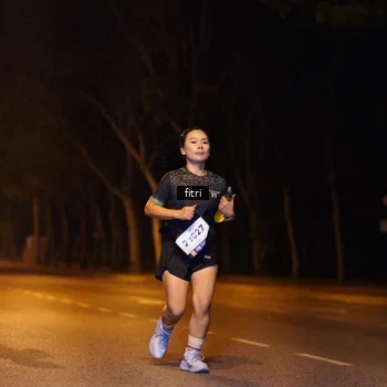 Runner Photo 8198958