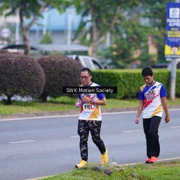 Runner Photo 8198971
