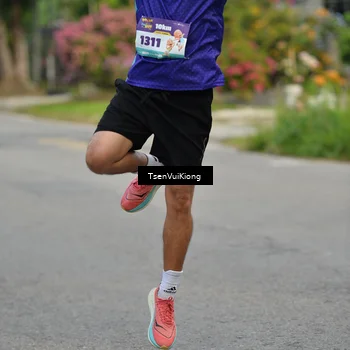 Runner Photo 8198972