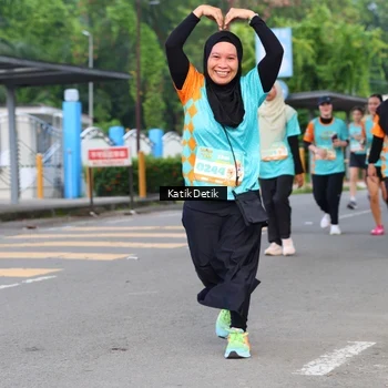 Runner Photo 8198979