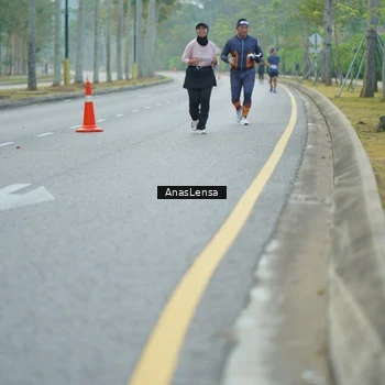 Runner Photo 8199030