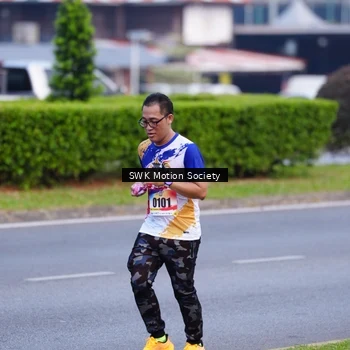 Runner Photo 8199048