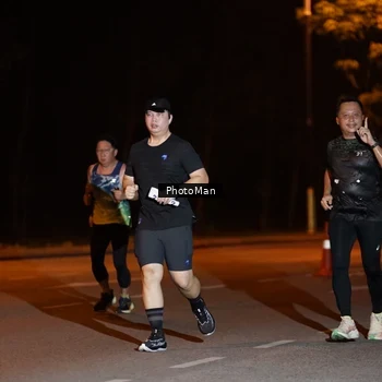 Runner Photo 8199120