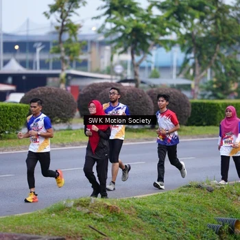 Runner Photo 8199136