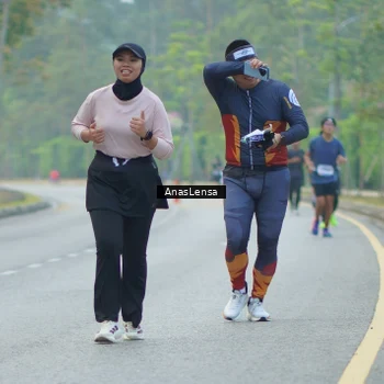 Runner Photo 8199143