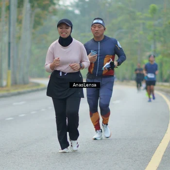 Runner Photo 8199144