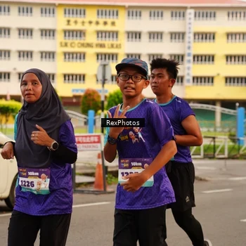 Runner Photo 8199263