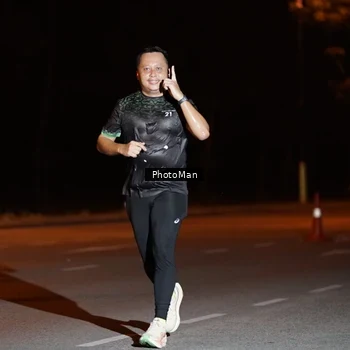 Runner Photo 8199276