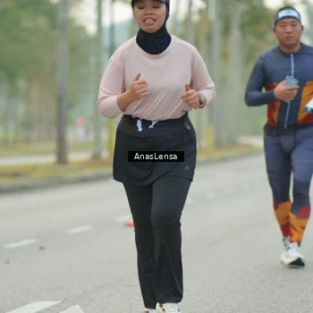 Runner Photo 8199296