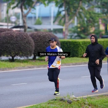Runner Photo 8199302